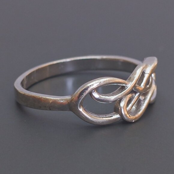 Sterling Silver Infinity Knot Ring — Openwork Figure-Eight, Size 8, 925 - Picture 9 of 11